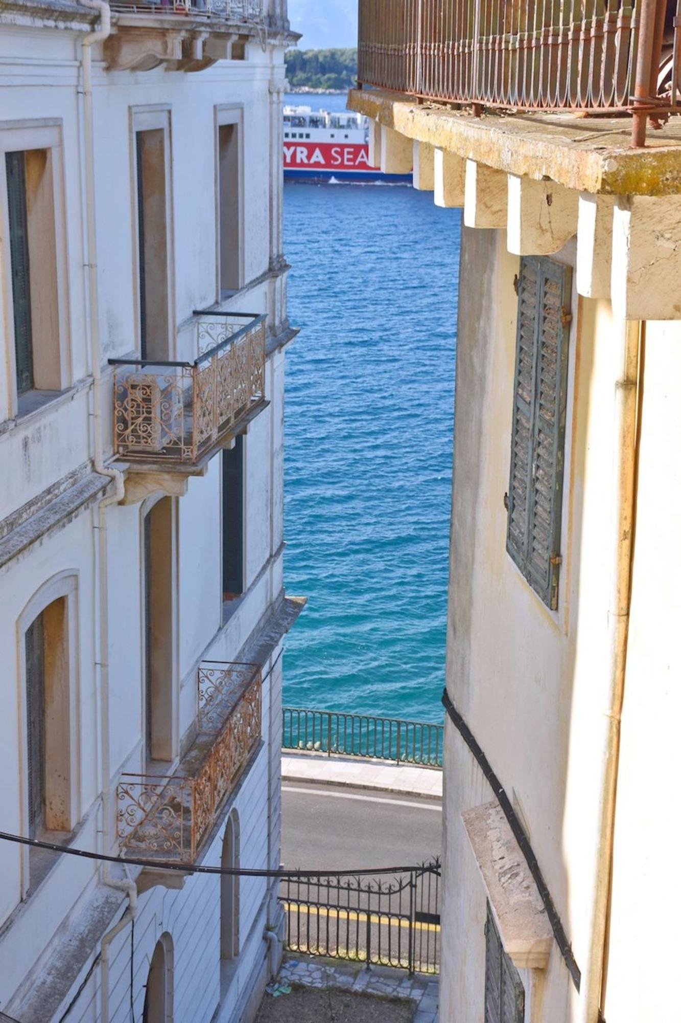 Mouragia Suites Corfu Corfu  Екстер'єр фото